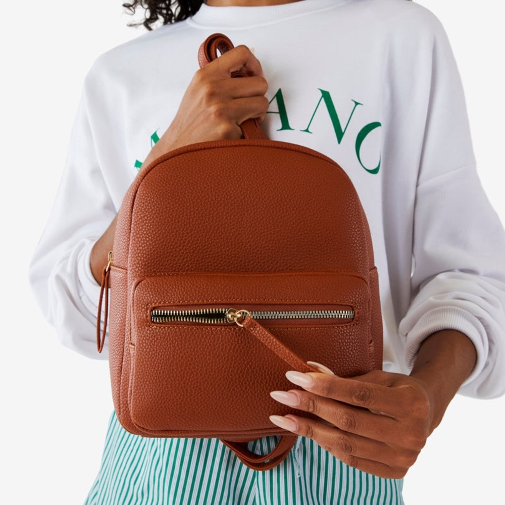 NWT Summer & Rose Tan Backpack with Pebbled Texture - Picture 6 of 10